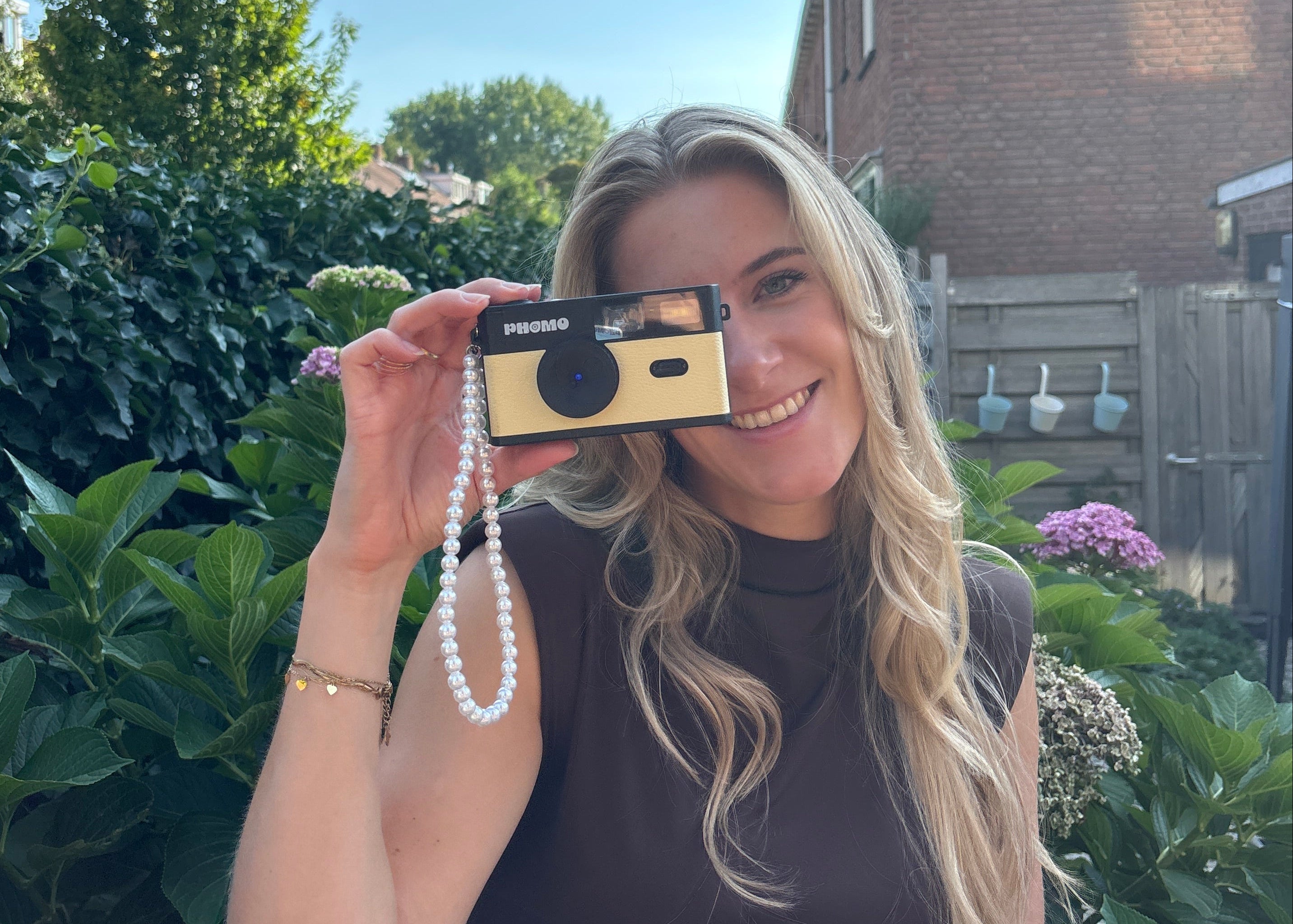 LIMITED EDITION - Phomo Camera Butter Yellow