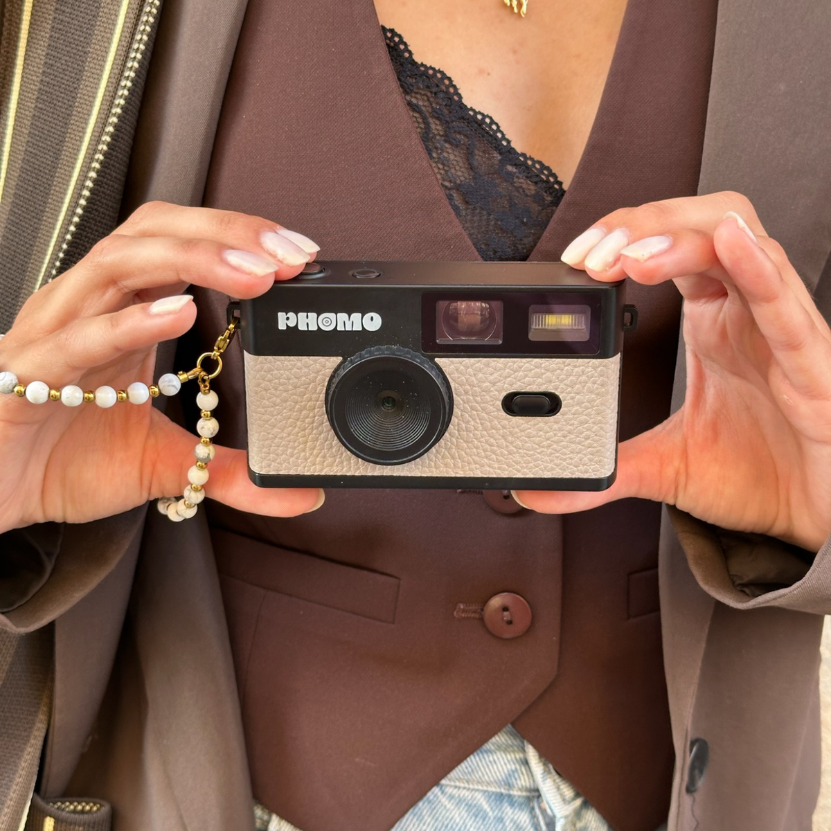 Phomo Camera Taupe